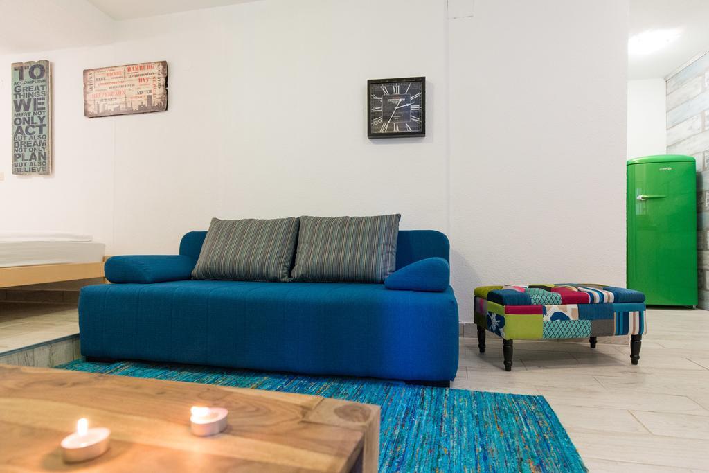 Yvonne Apartment Krk Town Exterior photo